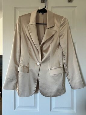 Express Women's Satin Single-Button Blazer in Light Champagne